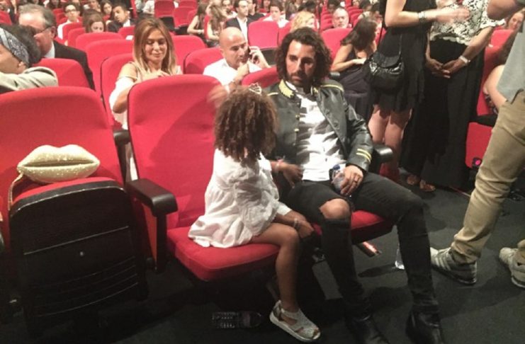 19489308_10211560846608689_90198450_n