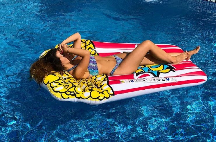 40109780_255224725329250_1906243361819054140_n