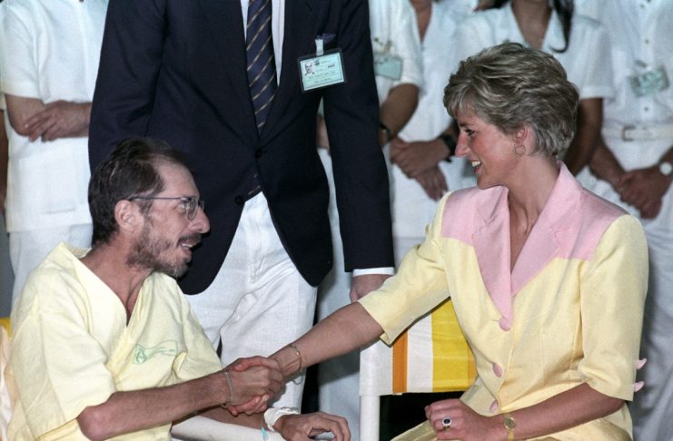 PRINCESS DIANA MEETS AN AIDS PATIENT IN RIO DE JANEIRO.