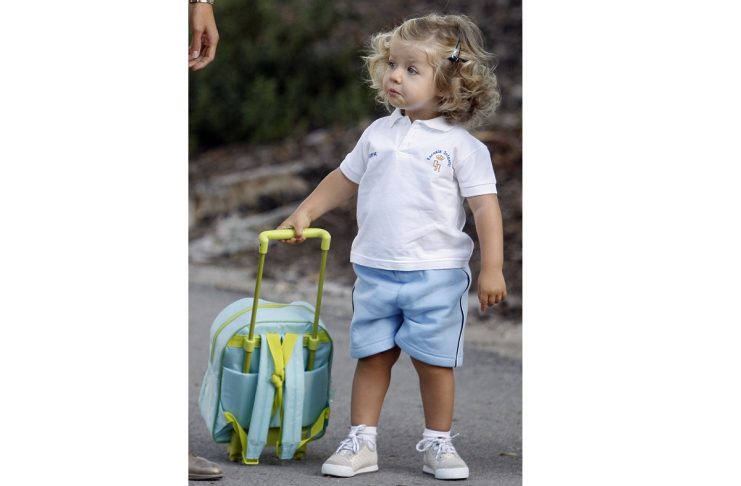 Infanta Leonor arrives at her nursery in Madrid