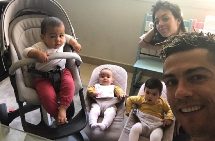 31941546_404672189942582_2948327231446843392_n