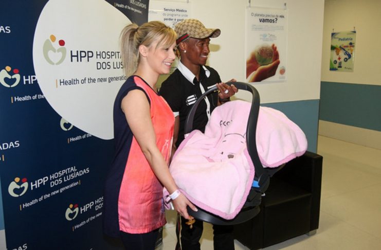 Luciana Abreu e Yannik Djalo com Lyannii Viiktórya .