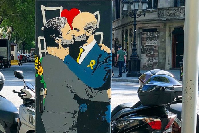 30592566_1893400690678882_3840077723313635328_n - Cópia