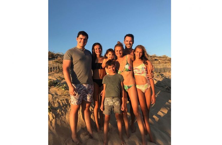 37759672_197531077775539_1193172555125489664_n