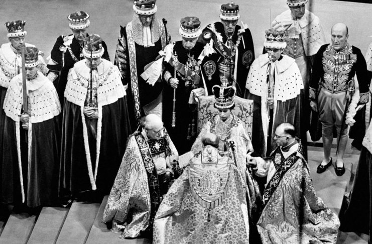 queen-elizabeth-ii-coronation-service-in-westminster-abbey