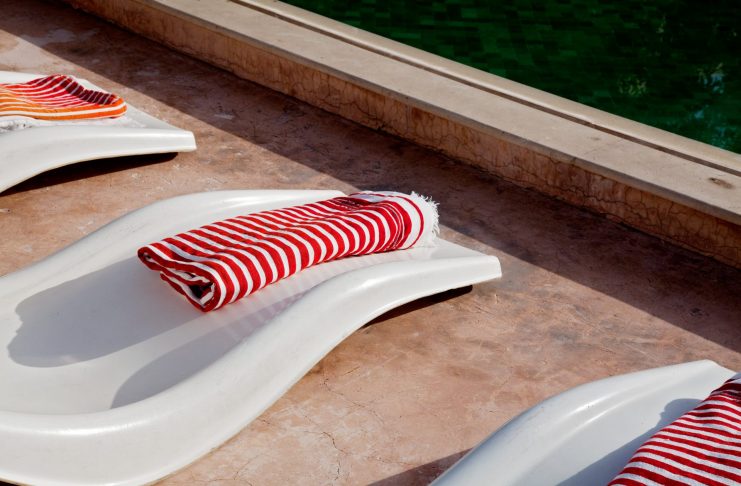 TERRACEPLUNGE3-1920×1280