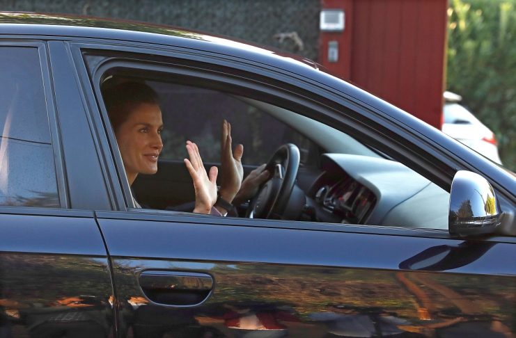 Spanish princesses Leonor and Sofia start first day of school