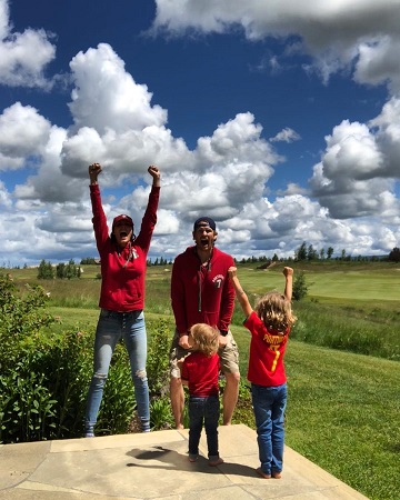 35948753_613499132365760_7966708135538720768_n