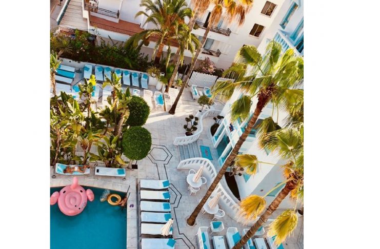 42773291_552755065194926_1287864845918206458_n