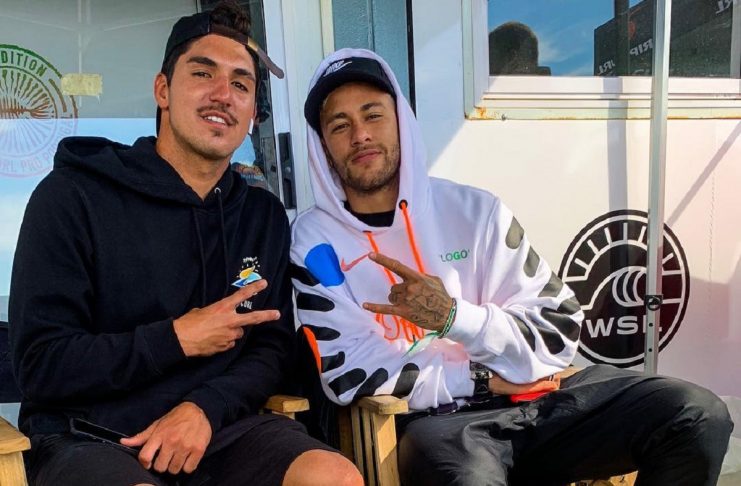 43252092_244024786276709_2566353112801692420_n – Cópia