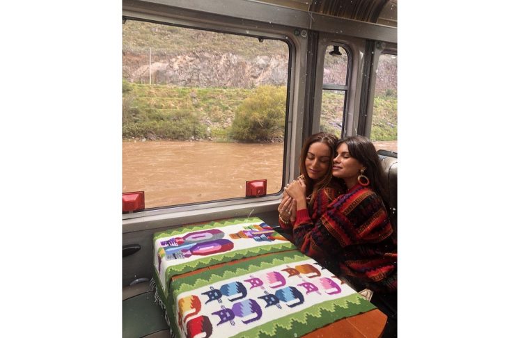 44745905_431108067423281_4233765580516593625_n