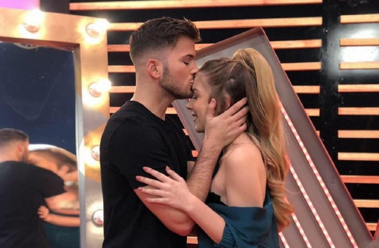 47126227_1961666643910426_5942497347529620911_n