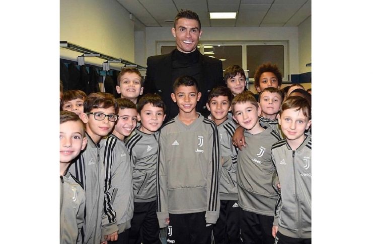 46783848_122132852148815_1963337338024611856_n