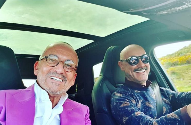 52848288_319499685579132_7888746729351574382_n