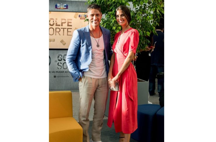 60733839_191707371706455_2994033708970561905_n