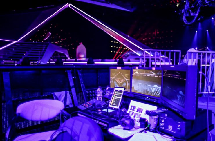 8d9d2930-9403-4376-a77c-c327e824b509