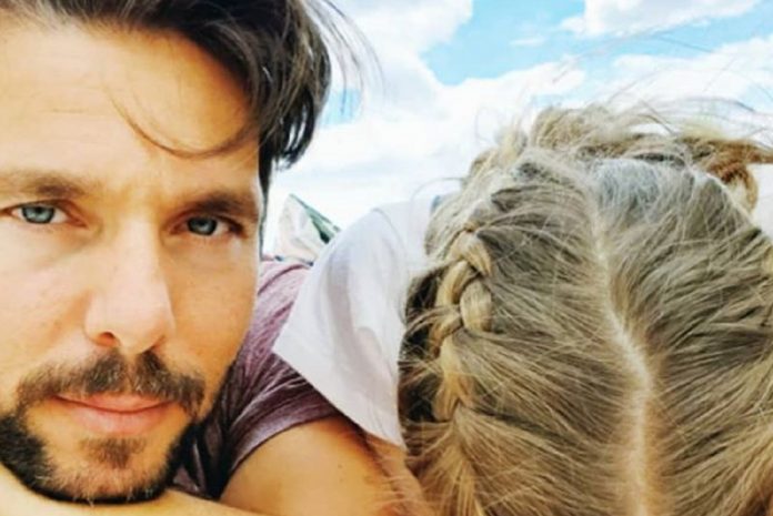 Jorge Corrula filha cara