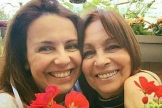 tânia Ribas de Oliveira mãe