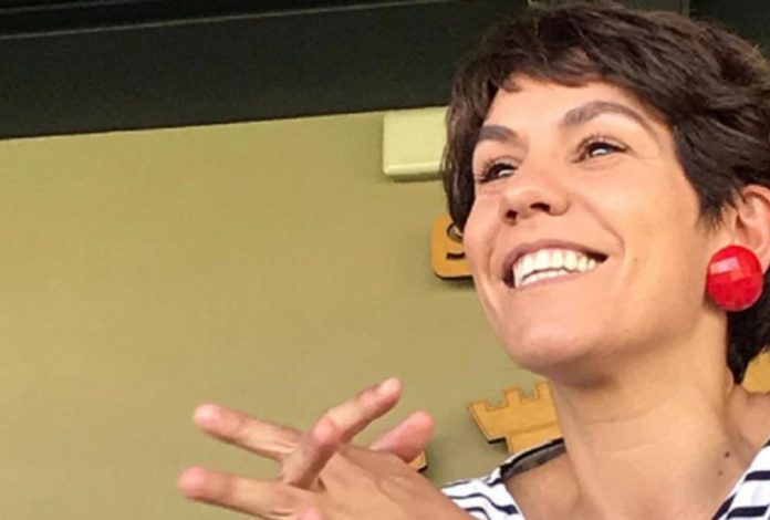 Beatriz Gosta Beatriz Gosta