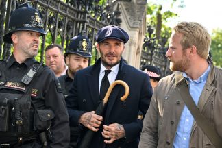David Beckham fila tributo Isabel II recusa