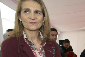 Infanta D. Elena de Borbón romance Espanha mistétio