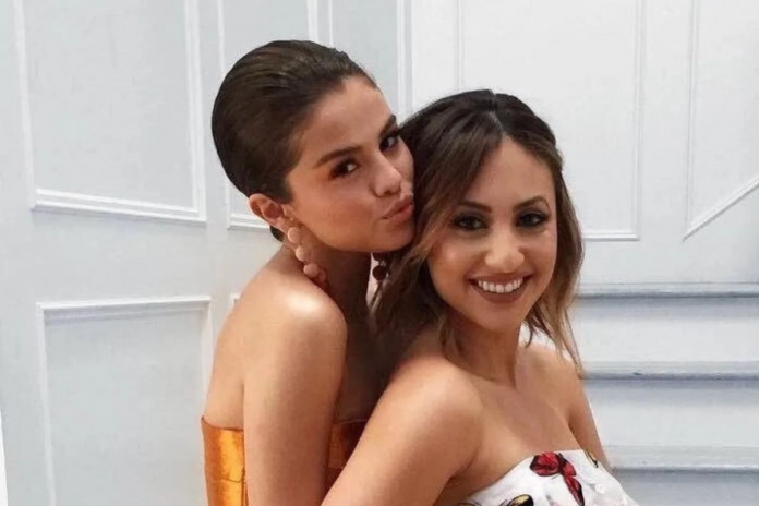 Selena Gomez e Francia Raísa