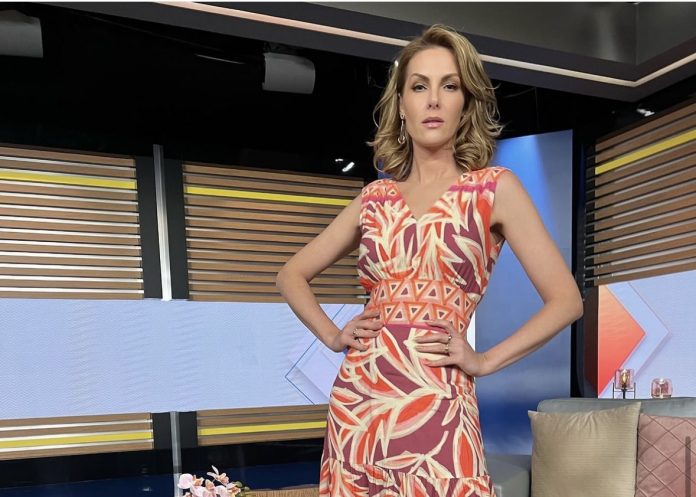 Ana Hickamann regressa às redes sociais