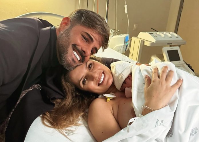 Filha de Jéssica Antunes e Rui Figueiredo