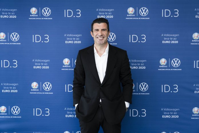 Luís Figo assinala aniversário da filha