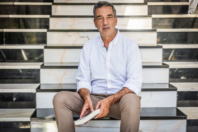 Júlio Magalhães suspenso da TVI