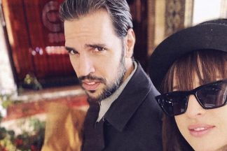 Diogo Clemente felicita a namorada