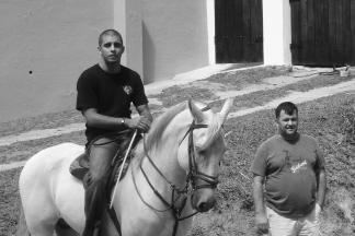 Pedro Scooby chora a morte do pai