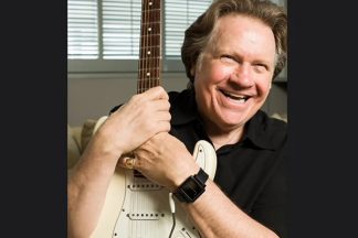 Mark James morre aos 83 anos