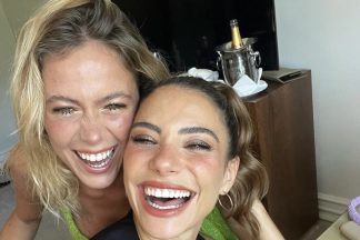 Carolina Carvalho felicita Ana Marta Ferreira