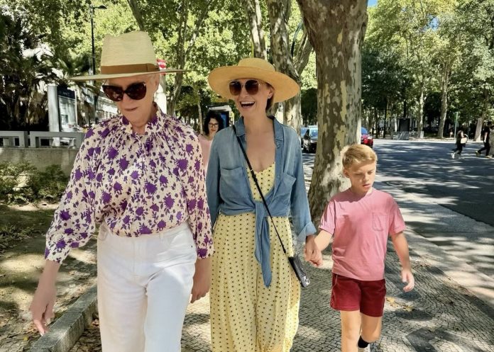 Família de Elon Musk passeia por Lisboa