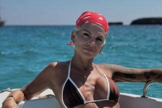 Fanny Rodrigues viaja para Menorca com o namorado