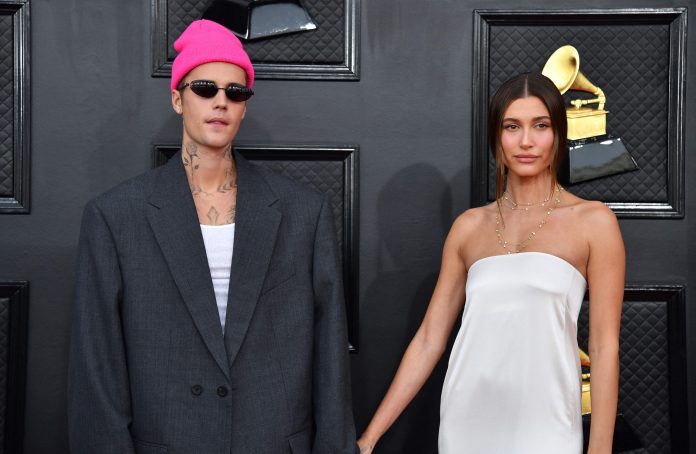 Justin e Hailey Bieber deram as boas-vindas ao primeiro filho