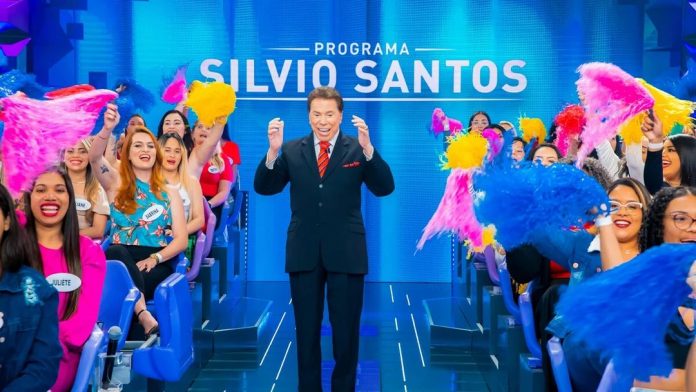 Silvio Santos era dono do Sistema Brasileiro de Televisão, canal mais conhecido como SBT