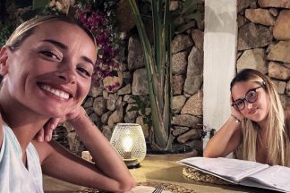 Marisa Liz viaja com Beatriz para a Sardenha