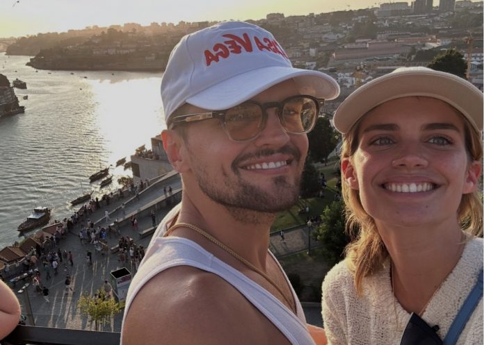 Sara Sampaio viaja para o Porto com o namorado