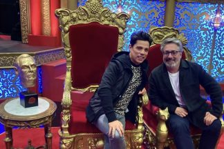 Vasco Palmeirim e Nuno Markl assistem às gravações de "Taskmaster"