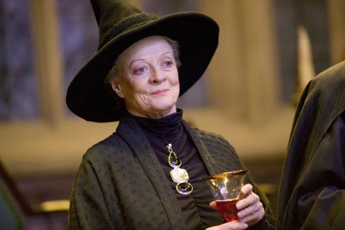 Deu vida à personagem de Professora Minerva McGonagall em Harry Potter