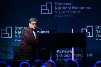 Elton John fala sobre problemas de saúde