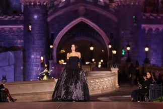 Kylie Jenner encerra desfile da Coperni